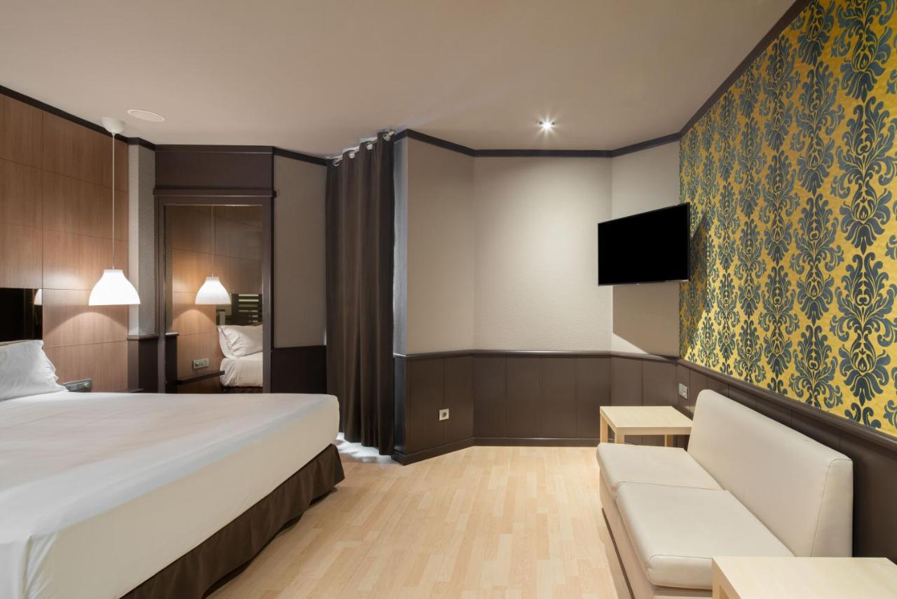 Hotel Punt 14 Gavà Kültér fotó